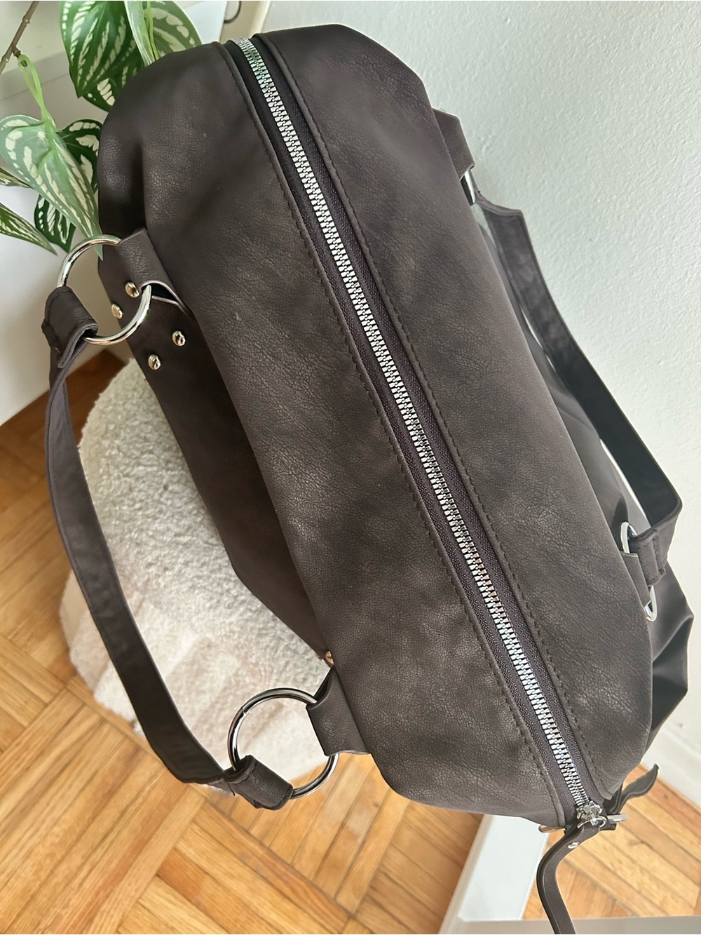 Very spacious everyday Dark Brown Women’s Shoulder Bag - Picture 7 of 8